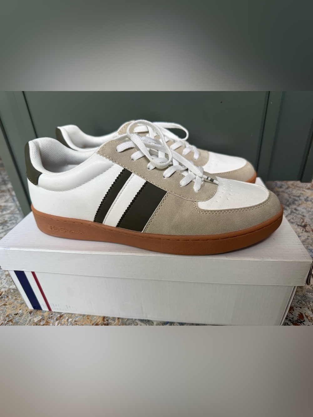 Ben Sherman White Olive Leather Low Top Sneakers Mens Size 12 Gum Sole Shoes